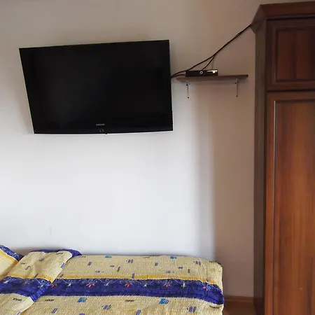 Dworek W Zieleni Varšava Pokoj fotografie